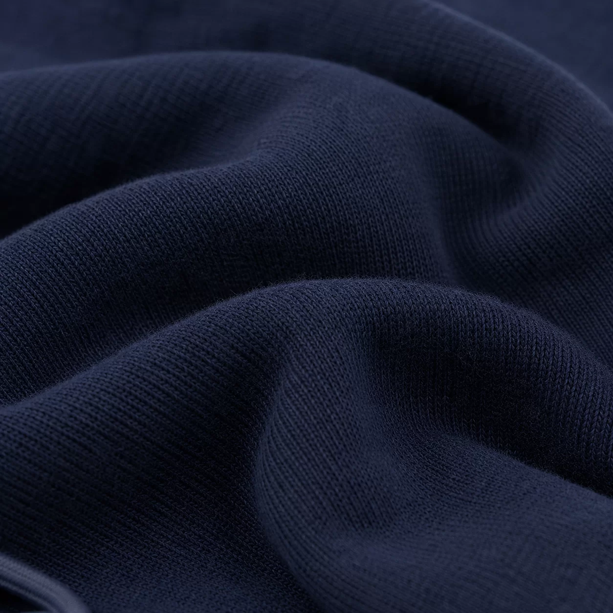 Hoodie ITOUKEI bleu marine — détail molleton