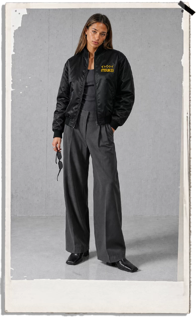 Look ITOUKEI — total black